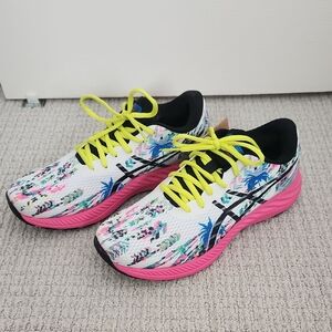 Asics Gel-Excite Runinng Shoes With Neon Laces